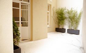 Taskou Luxury Suites